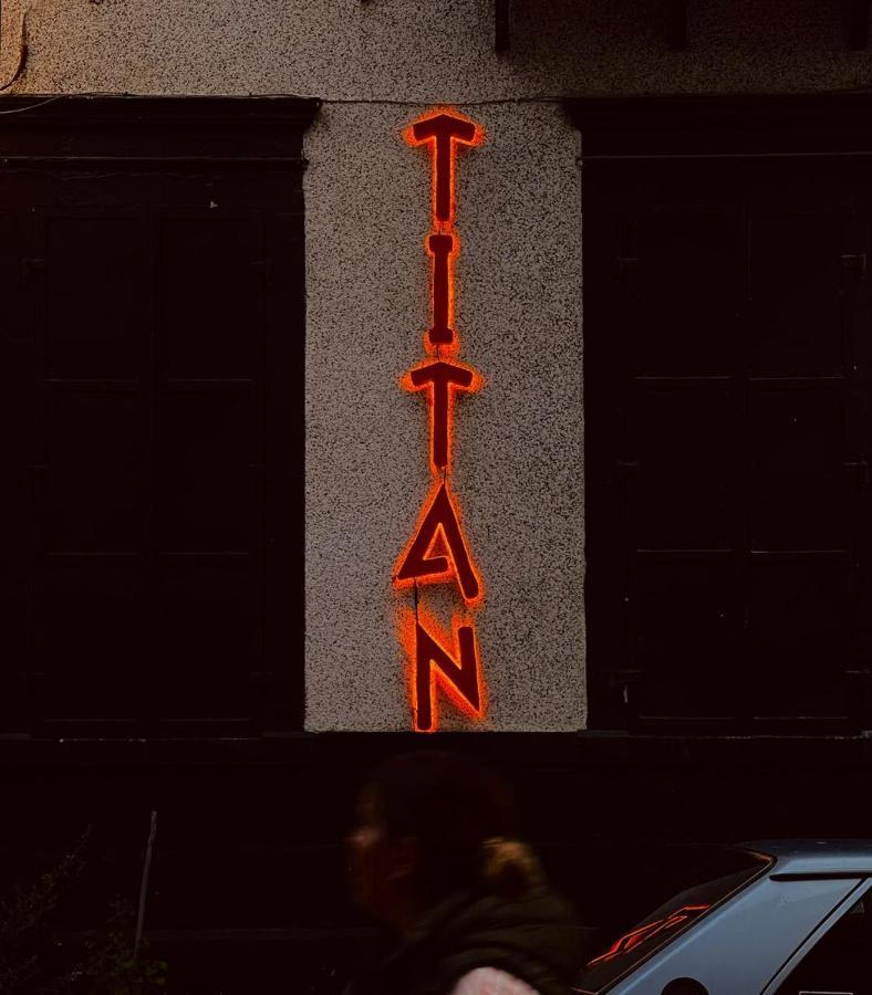 伊兹密尔 Titan House旅舍 外观 照片