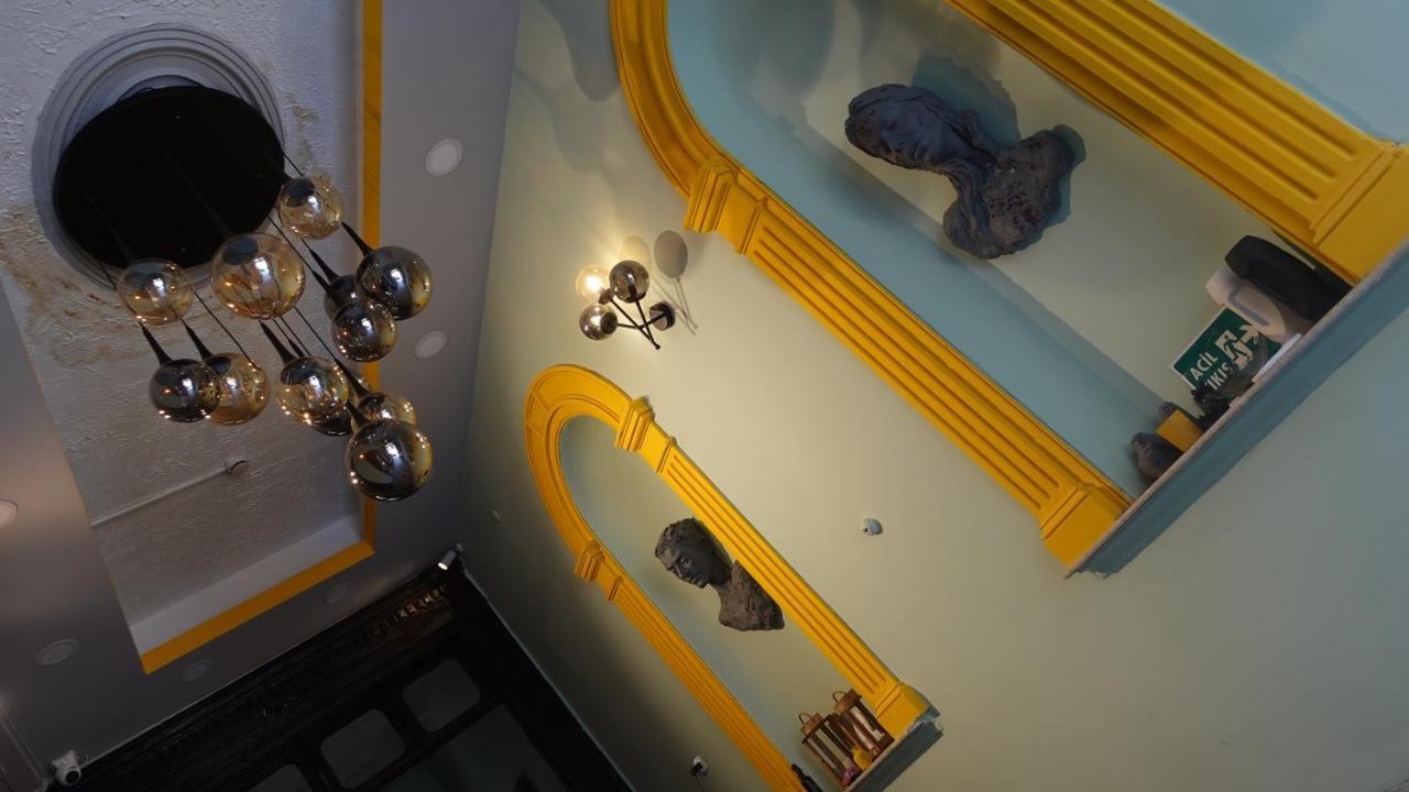 伊兹密尔 Titan House旅舍 外观 照片